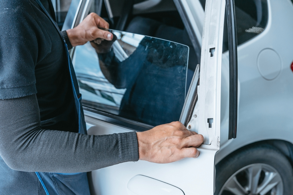 Auto glass repair services in our local Montgomery area